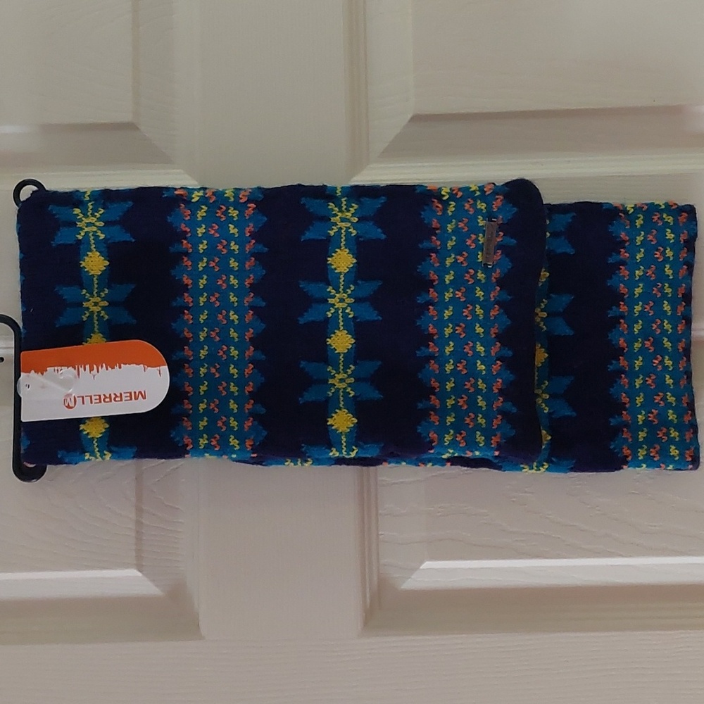 Merrell NWT Women's Amersham Infinity Scarf OS